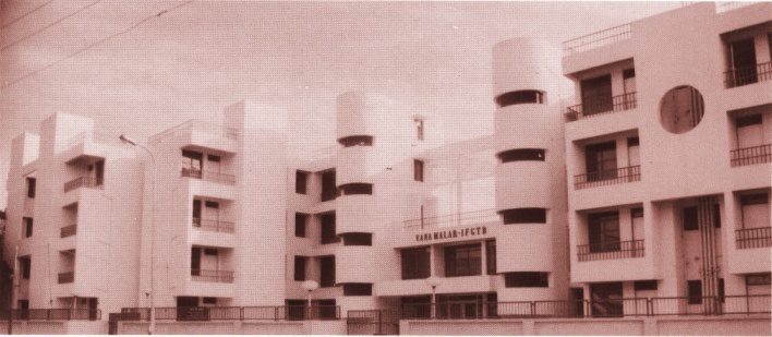 Institutes & Auditoria