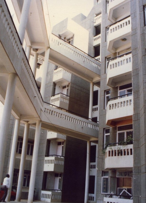 Silver Oaks, DLF, Gurgaon — housing greens